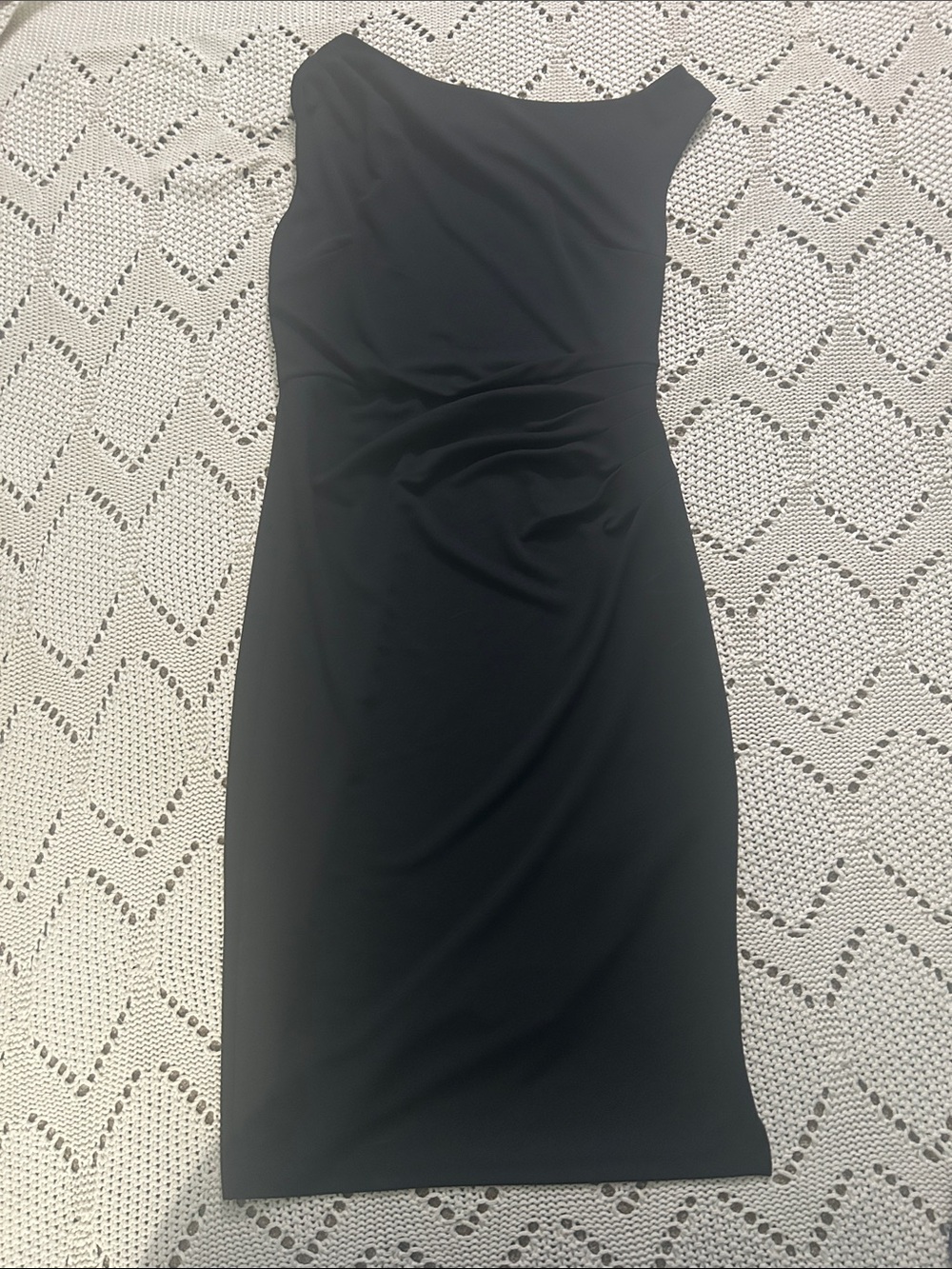 express black bodycon dress | Dresses | Express Ruched Off The Shoulder Sz L Ruched midi dress